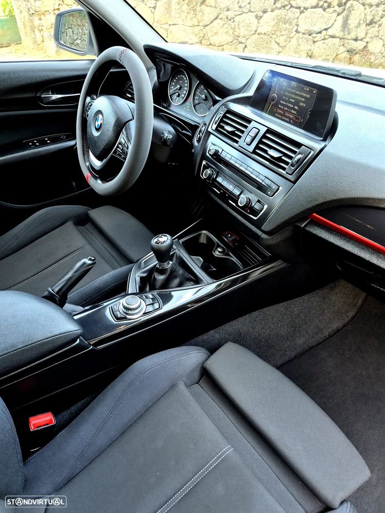 BMW 116 i Sport Line - 13