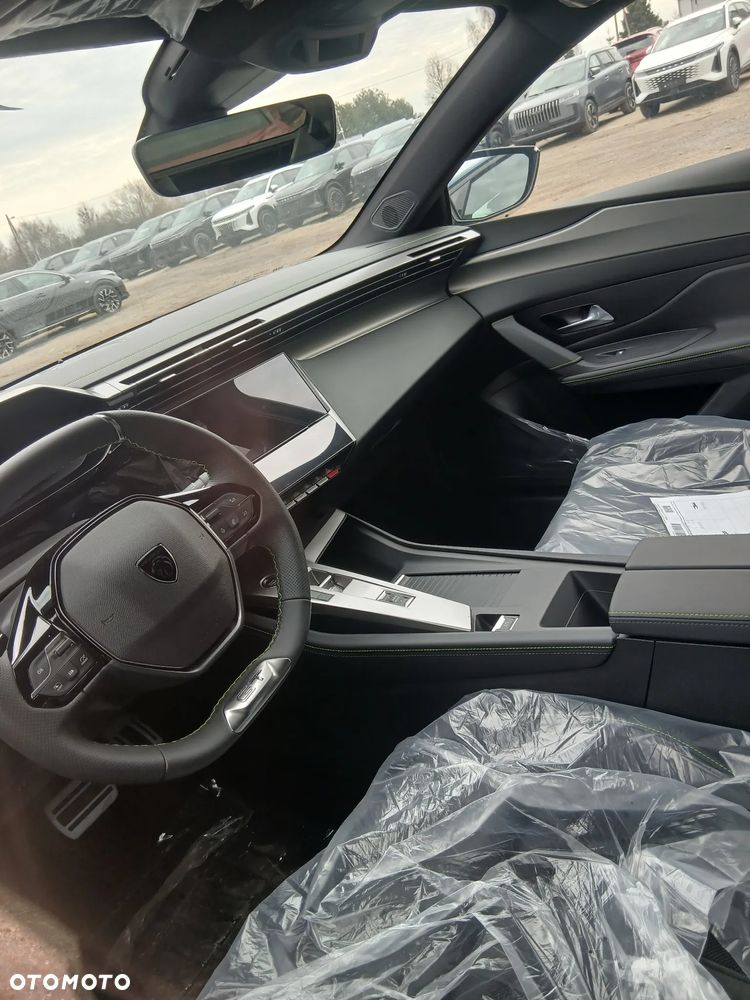 Peugeot 408 1.2 PureTech mHEV GT S&S e-DSC6 - 7