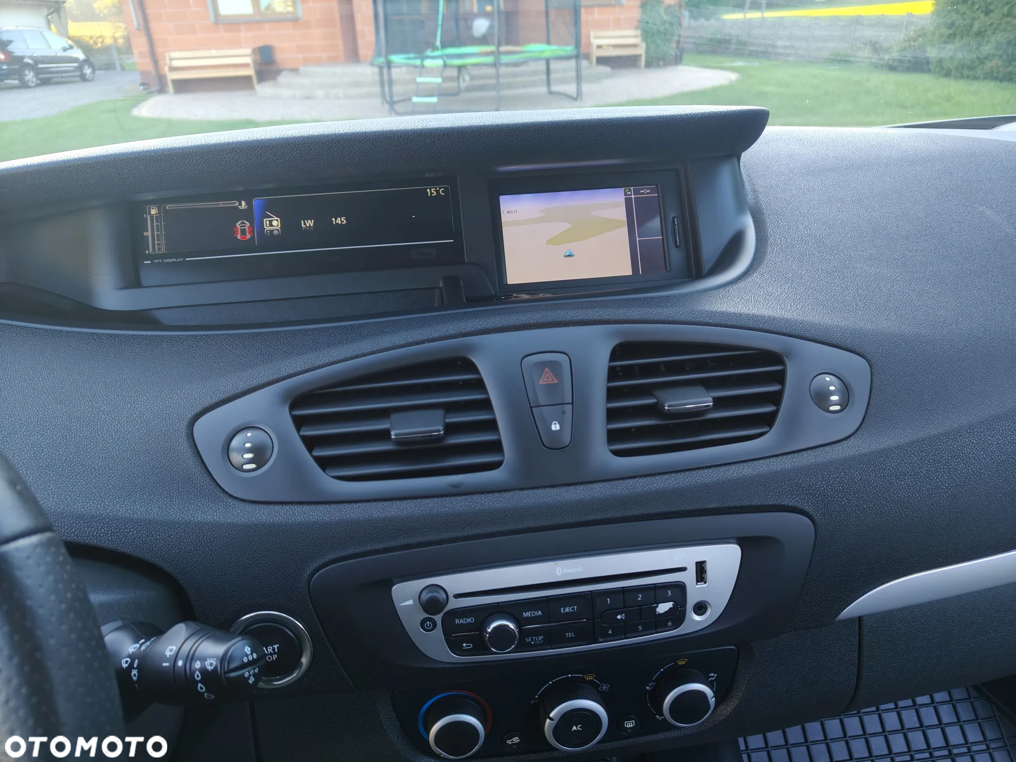 Renault Scenic 1.6 16V TomTom Edition - 16