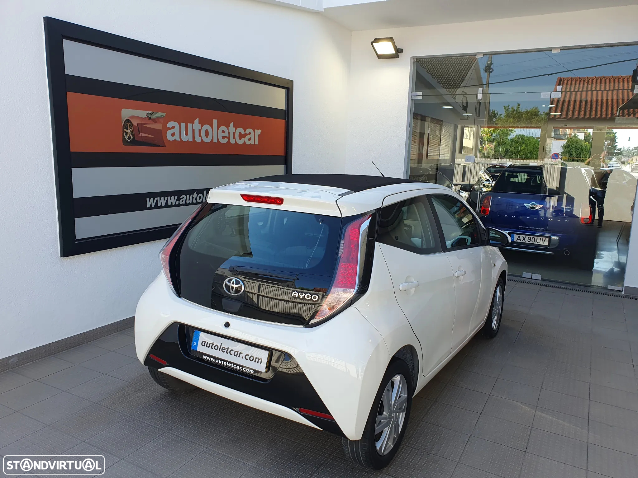 Toyota Aygo 1.0 X-Play+AC+X-Touch - 4