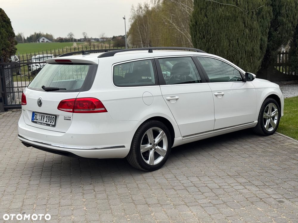 Volkswagen Passat - 10