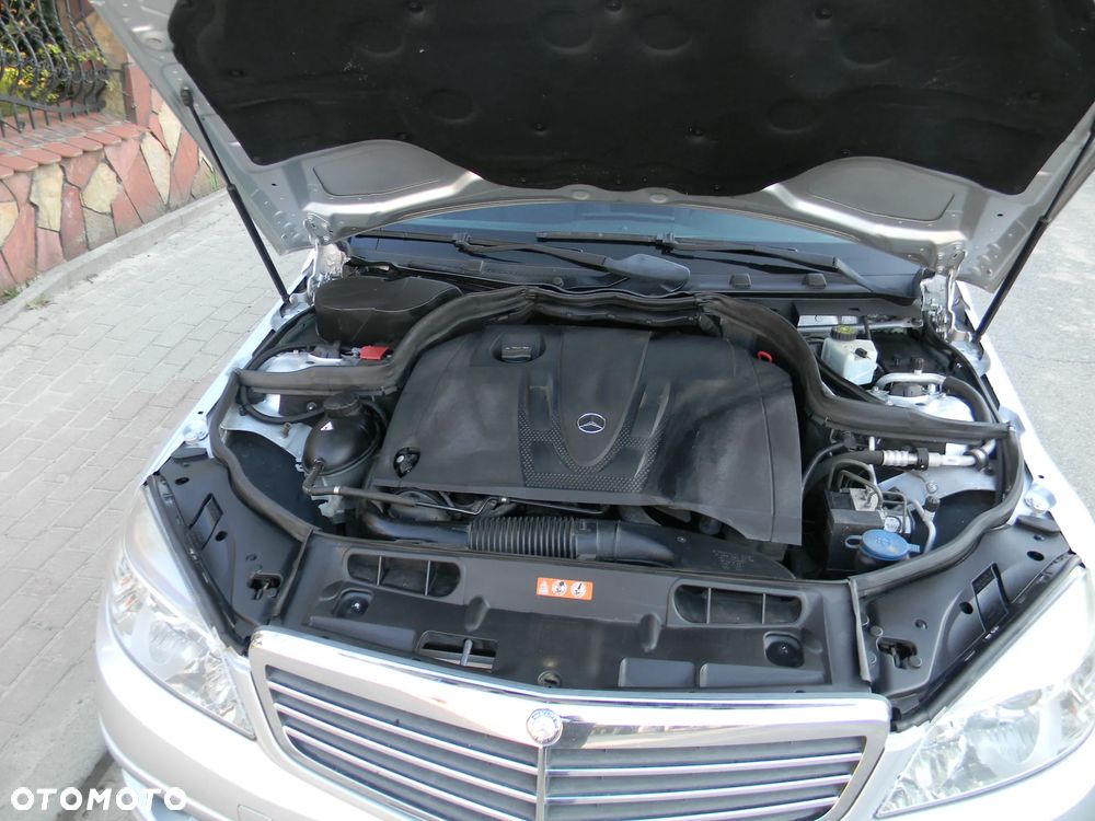 Mercedes-Benz Klasa C 200 CDI DPF Avantgarde - 27