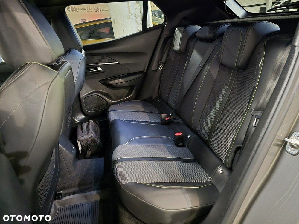 Peugeot 2008 - 16