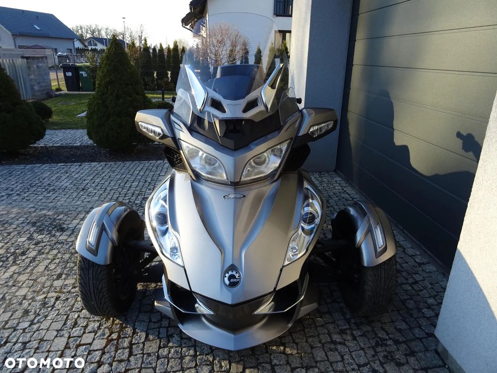 Can-Am Spyder - 3