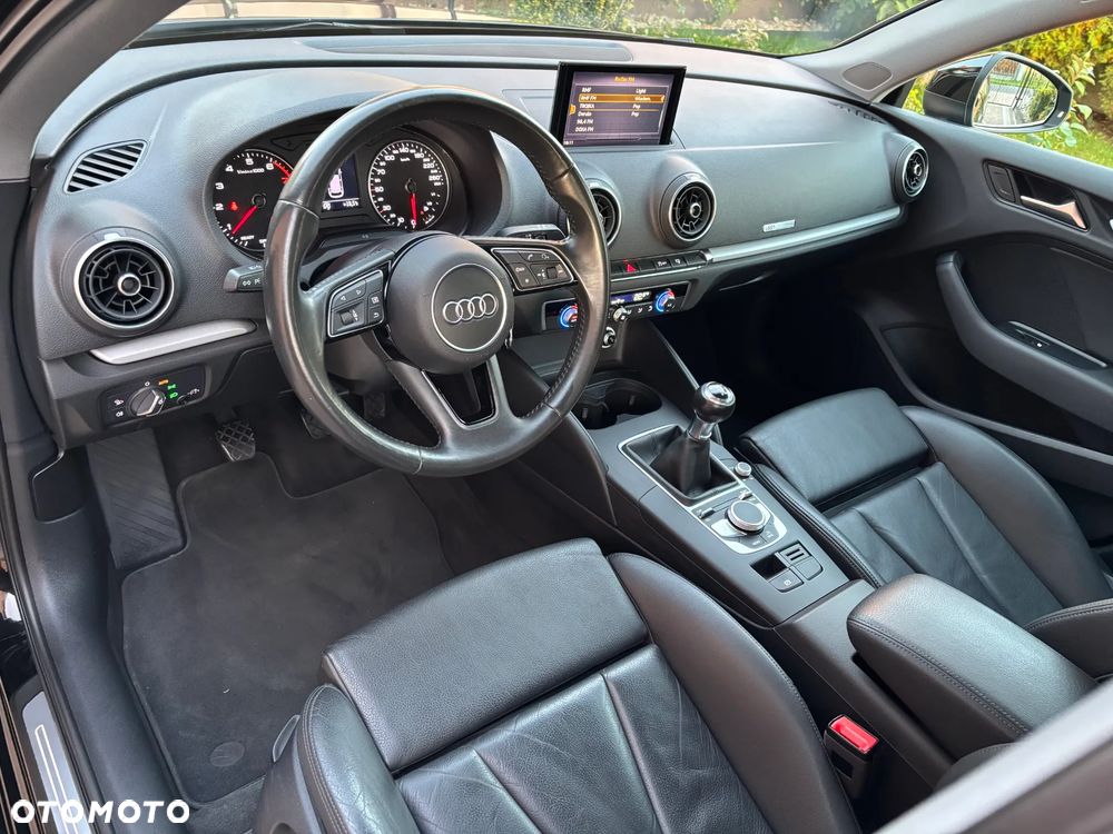 Audi A3 Sportback - 13
