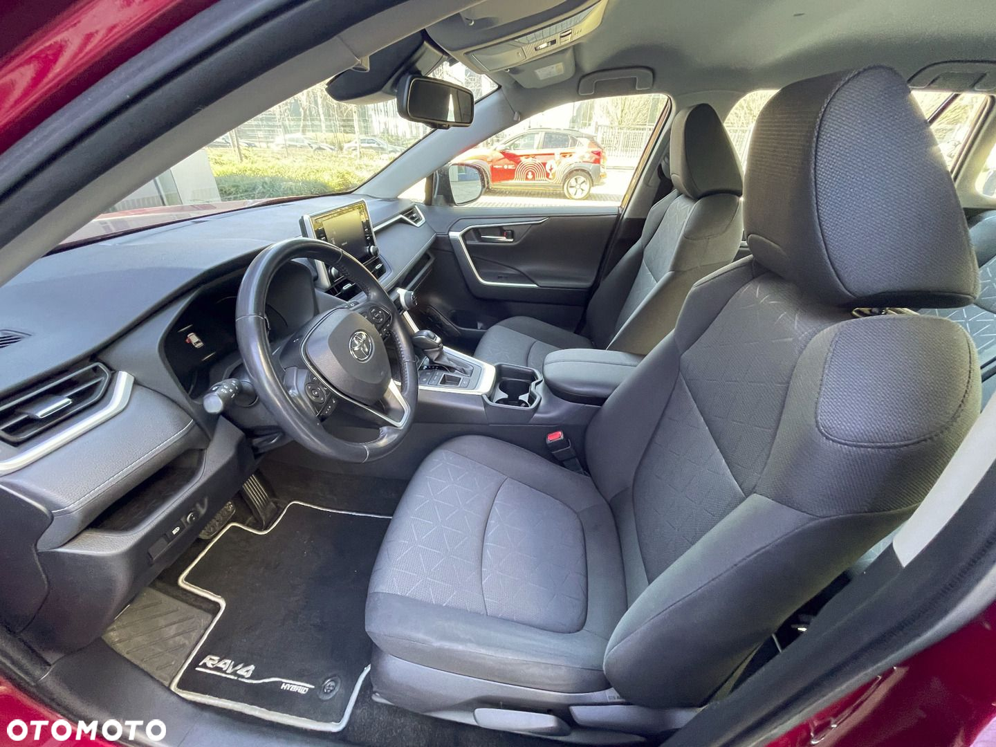 Toyota RAV4 - 9