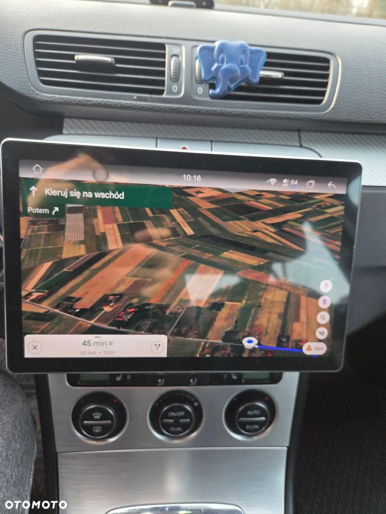 Volkswagen Passat 2.0 TDI DPF Highline - 8