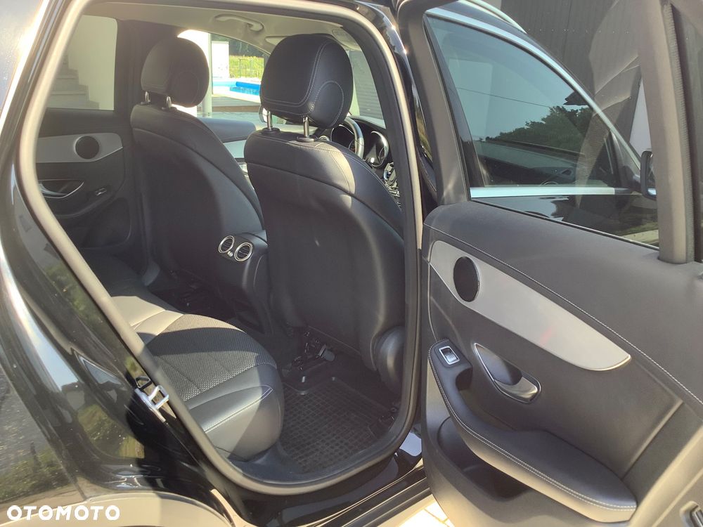 Mercedes-Benz GLC 220 d 4-Matic - 12