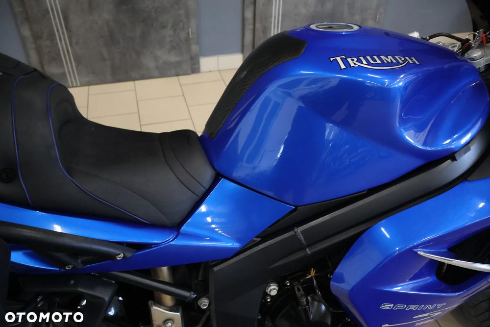 Triumph Sprint - 10