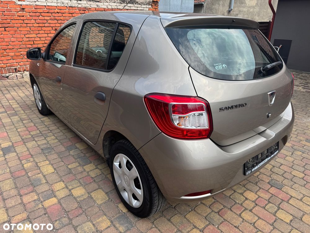 Dacia Sandero 1.2 16V - 5