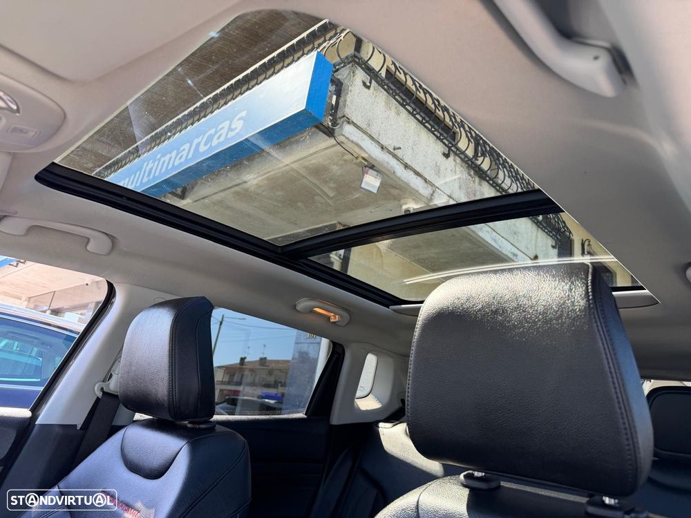 Jeep Compass 1.3 TG Trailhawk - 31