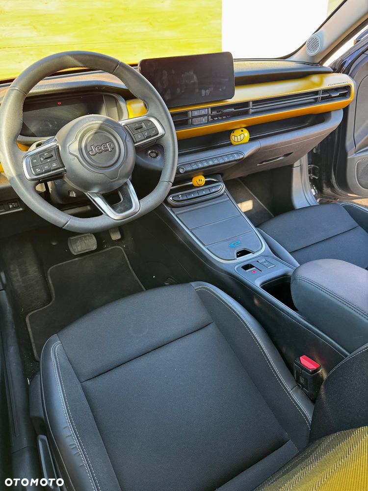 Jeep Avenger 54kWh Launch Edition - 17
