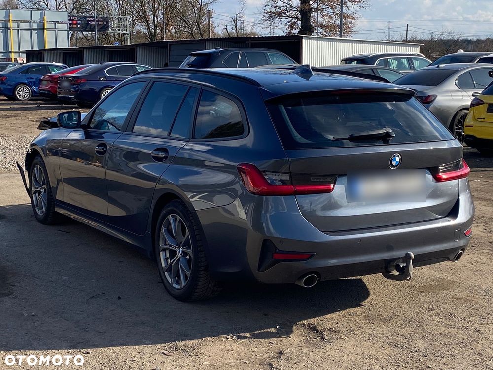 BMW Seria 3 318d MHEV Sport Line - 1