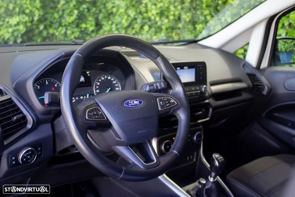 Ford EcoSport 1.5 TDCi Connected - 11