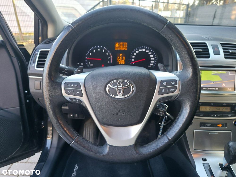 Toyota Avensis - 19