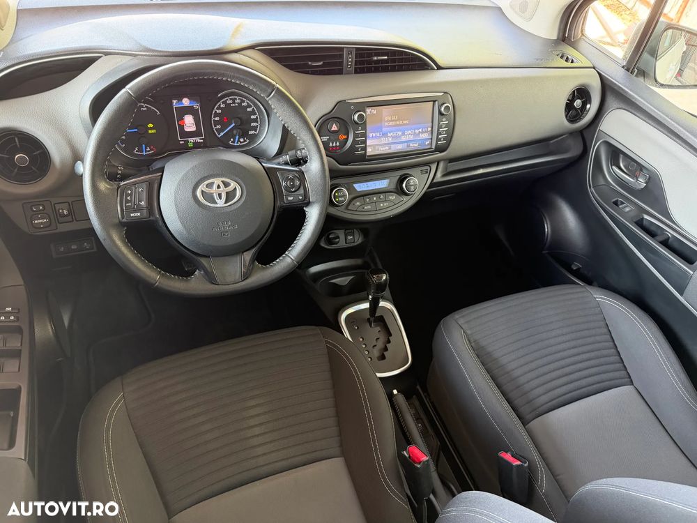 Toyota Yaris - 15