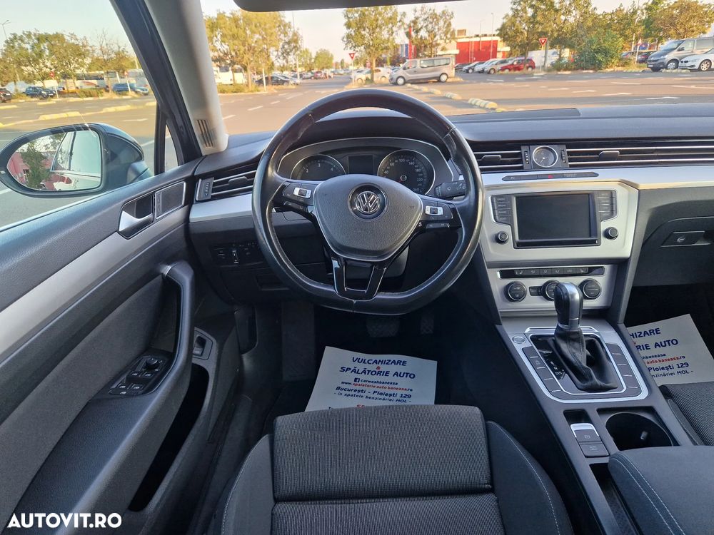 Volkswagen Passat - 11