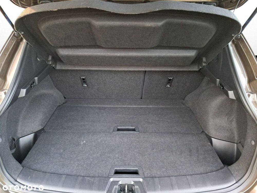 Nissan Qashqai - 11