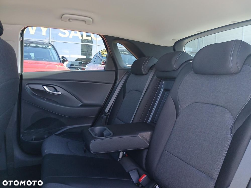 Hyundai i30 1.5 T-GDI 48V Smart DCT - 16