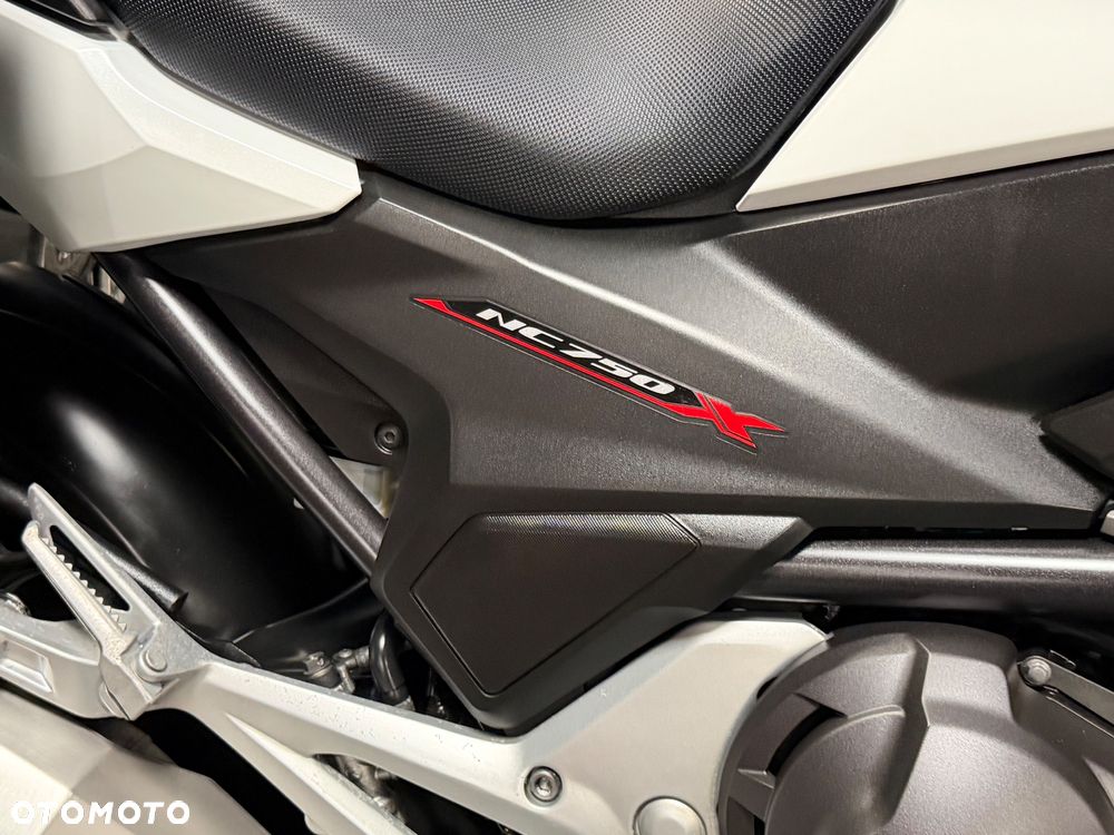 Honda NC - 16