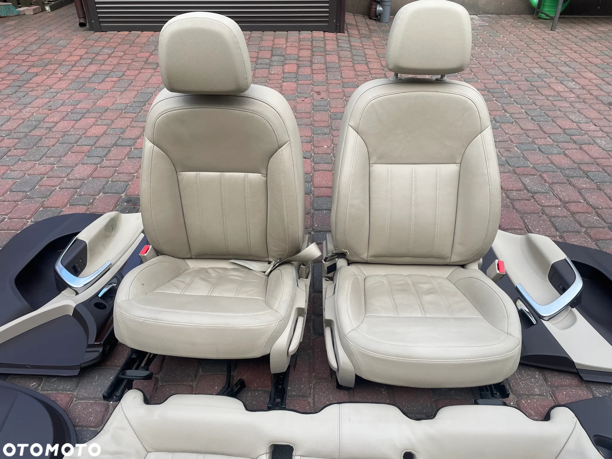 opel INSIGNIA A skóra europa komplet tapicerka fotele boczki ładne ! - 3