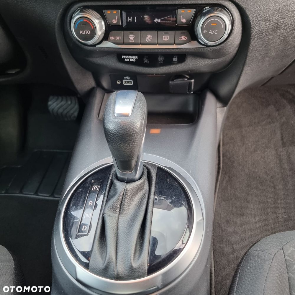 Nissan Juke 1.0 DIG-T Tekna DCT - 33