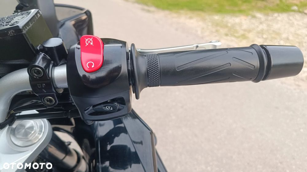 Yamaha FZ - 23