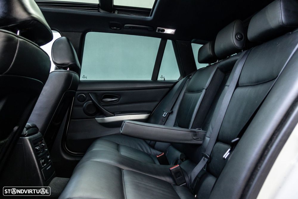 BMW 335 - 34