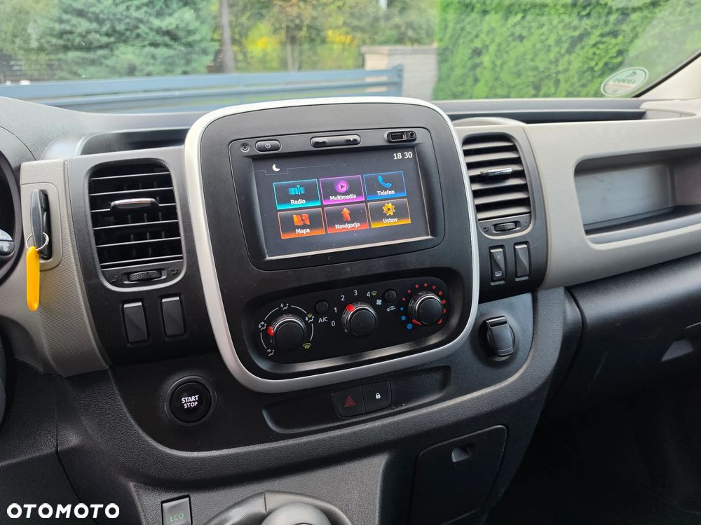 Renault TRAFIC - 9