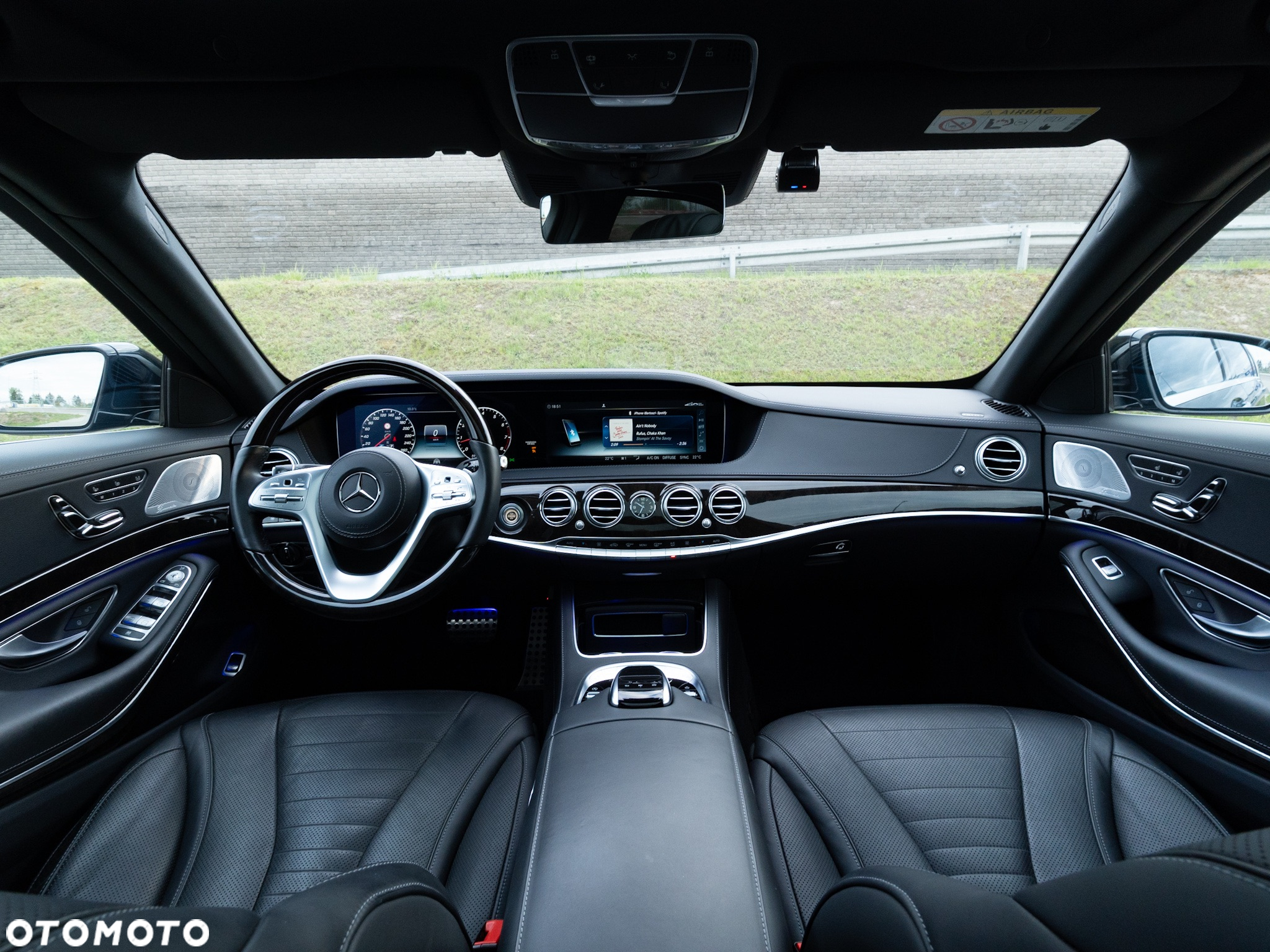 Mercedes-Benz Klasa S 560 4-Matic L 9G-TRONIC - 18