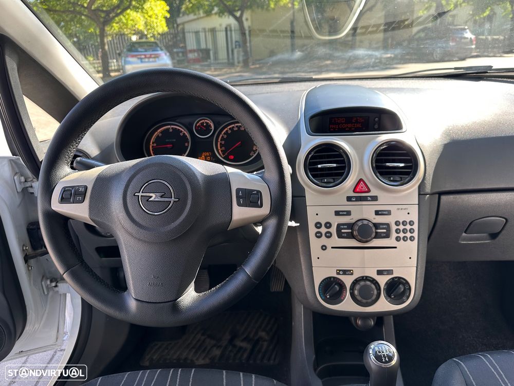 Opel Corsa 1.3 CDTI Enjoy EcoFLEX - 16