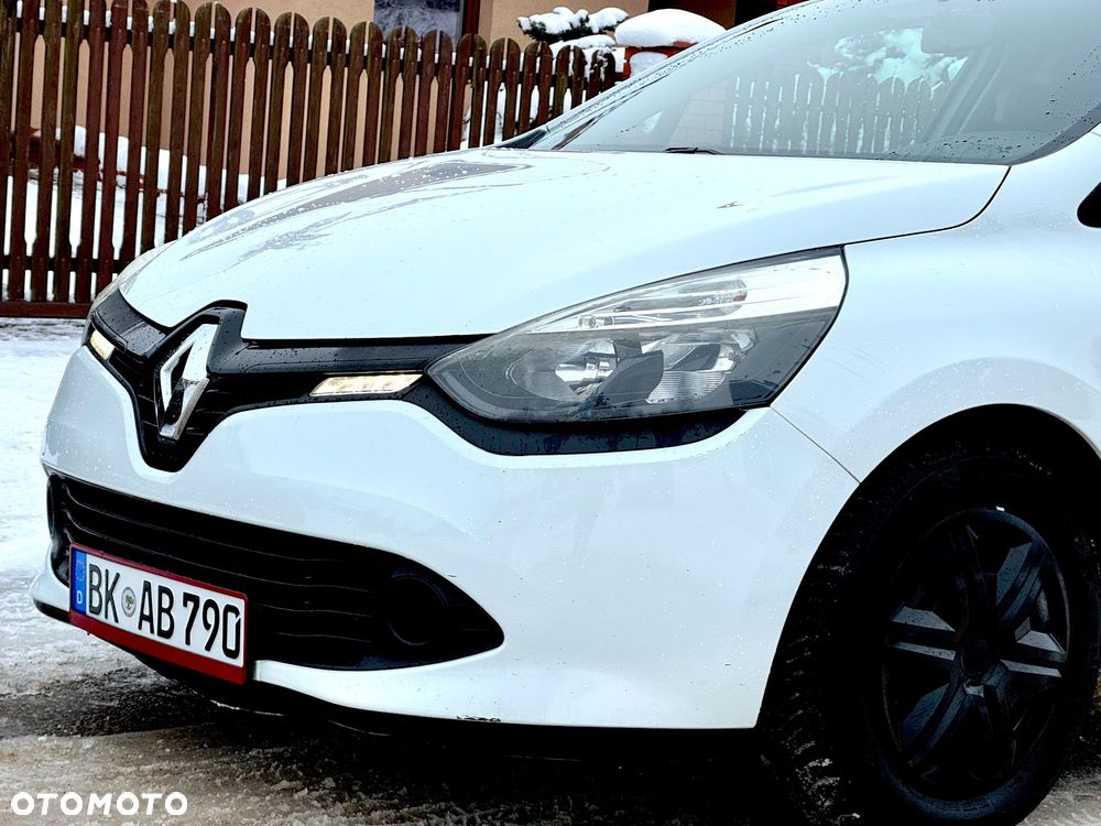 Renault Clio - 17