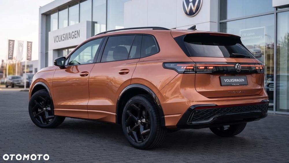 Volkswagen Tiguan - 4
