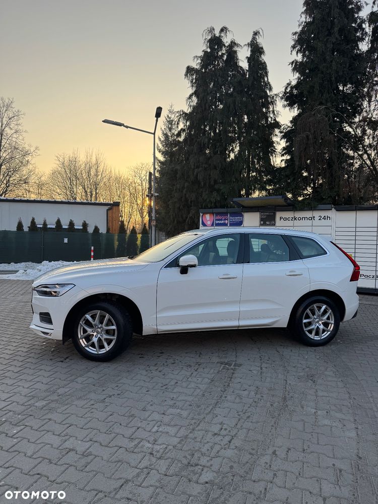 Volvo XC 60 T4 Momentum Pro - 8