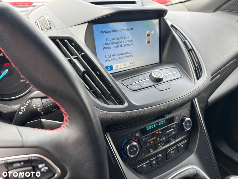 Ford Kuga 2.0 TDCi 4x4 ST-Line - 7