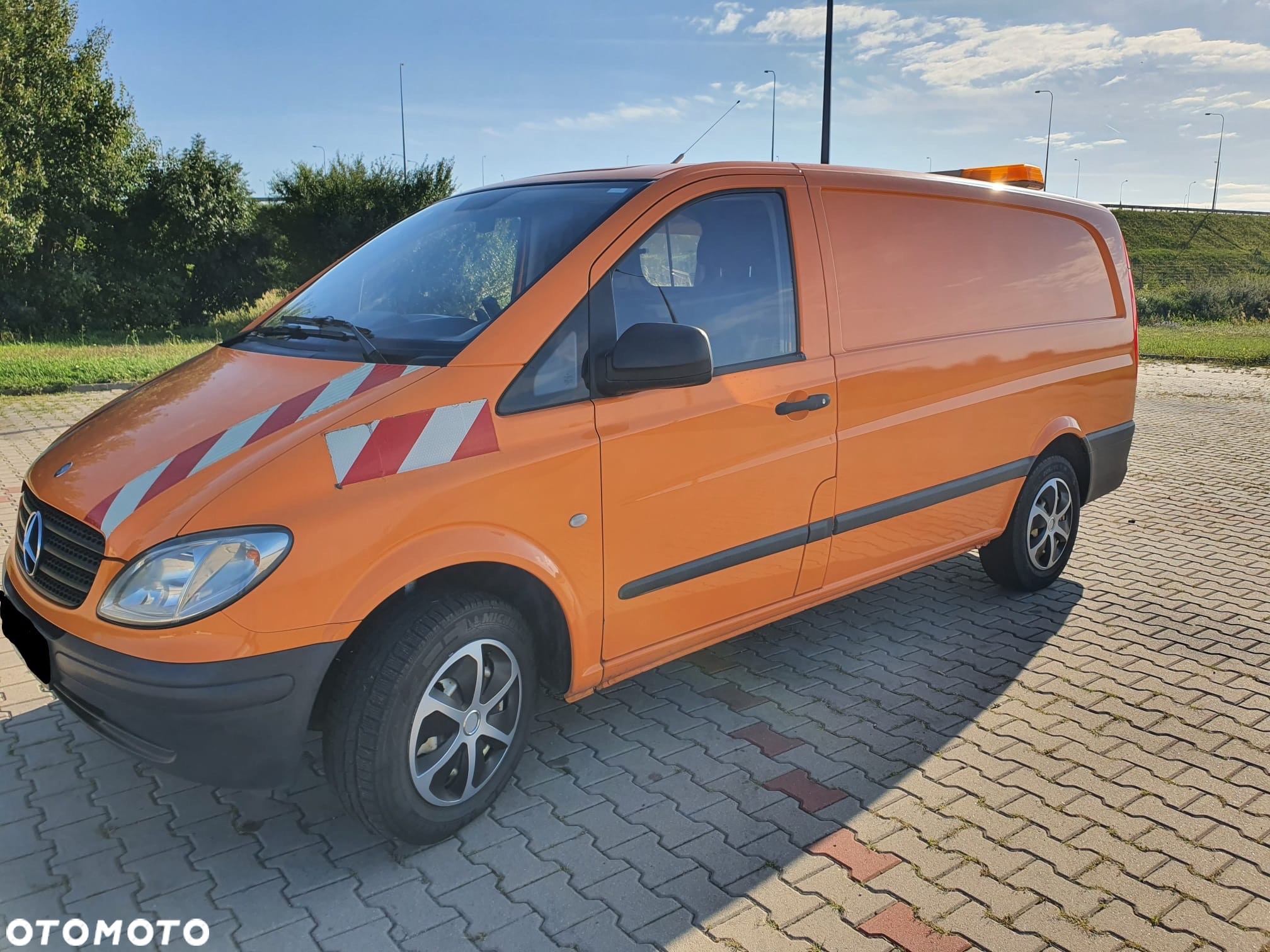 Mercedes-Benz Vito 111 CDI Warsztatowy-Pilot - 2
