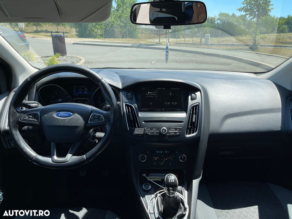 Ford Focus 1.0 EcoBoost Trend - 10