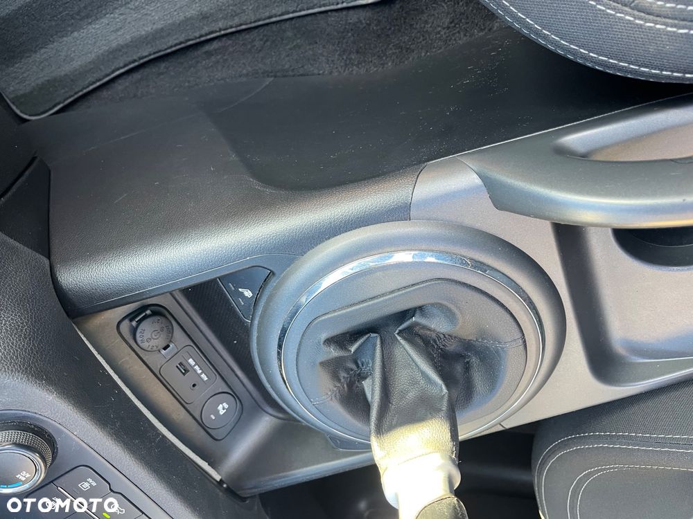 Kia Sportage 2.0 CRDI XL - 25