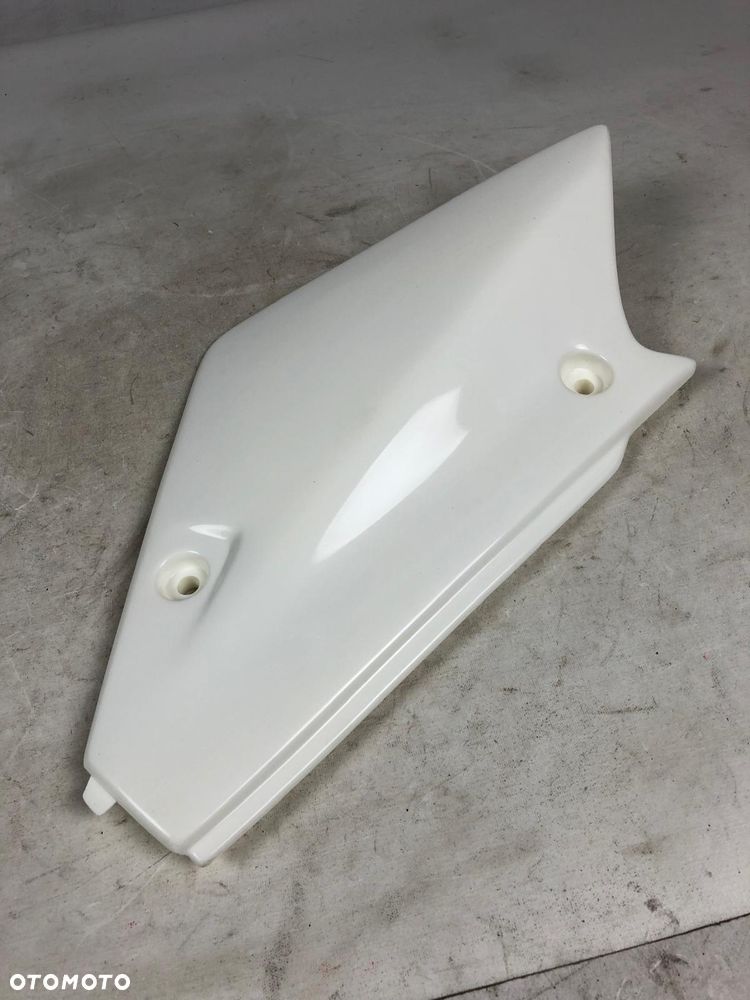 Derbi Dirt Boy Prawa Owiewka Osłona Ogon Bok Wypełnienie - 3