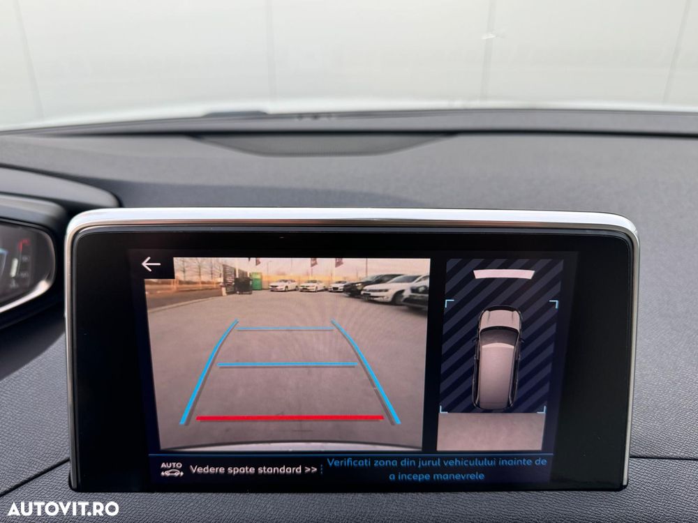 Peugeot 5008 BlueHDI 120 EAT6 Allure - 23