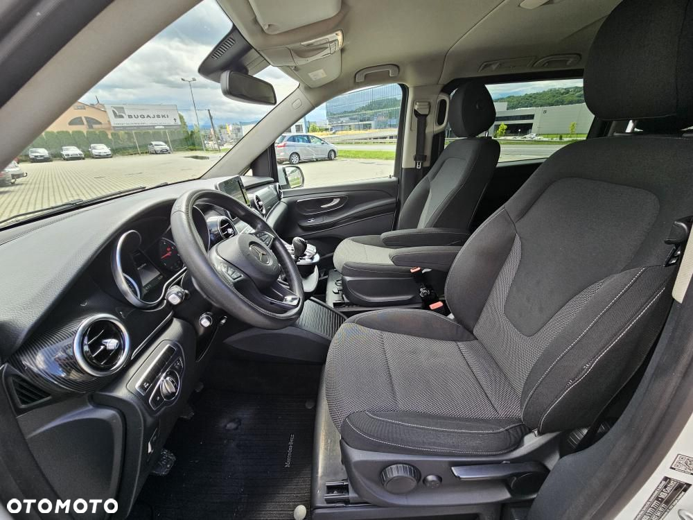 Mercedes-Benz Klasa V 220 CDI (d³ugi) - 12