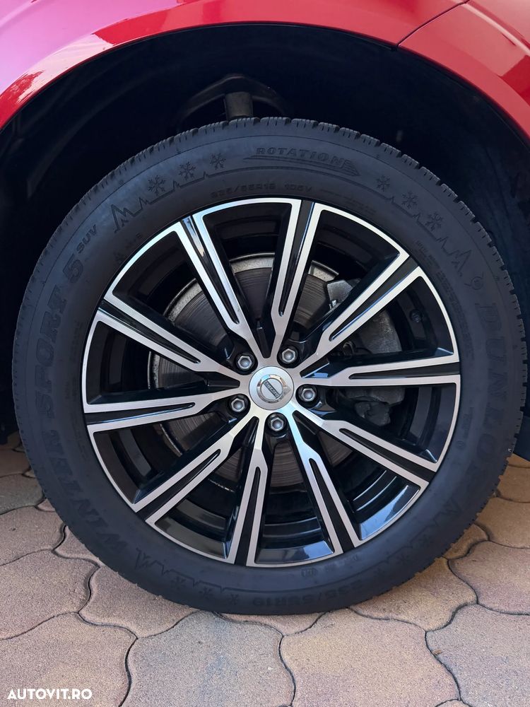 Volvo XC 60 T6 AWD Recharge Plus Dark - 27