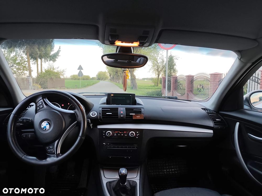 BMW Seria 1 118d - 7