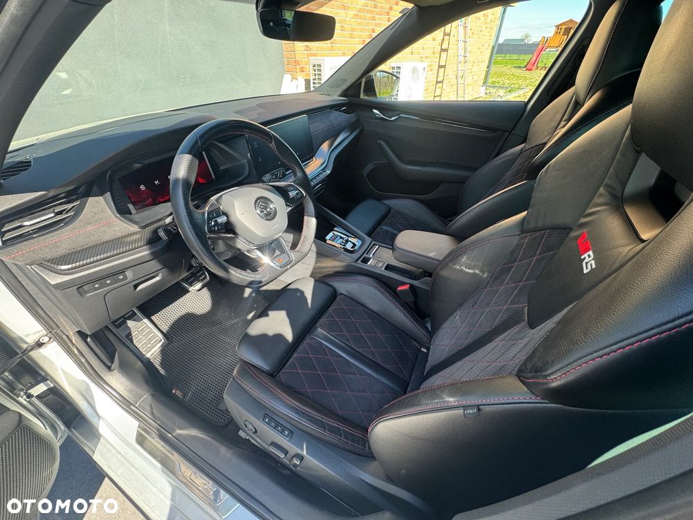 Skoda Octavia 2.0 TDI RS DSG - 17