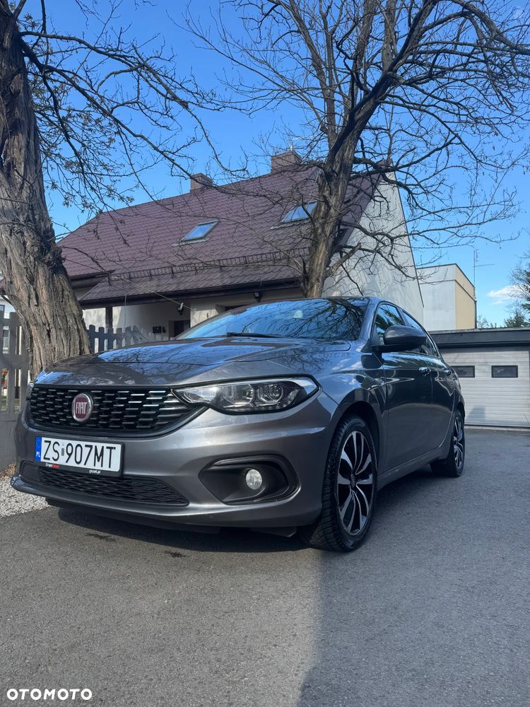 Fiat Tipo 1.4 T-Jet 16v Lounge - 11