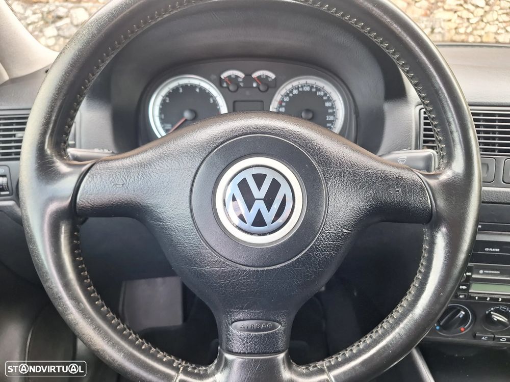 VW Golf 1.4i Confortline JE+AC - 12