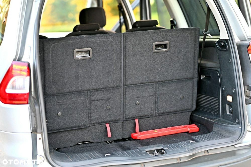 Ford Galaxy 2.0 TDCi Gold X - 14