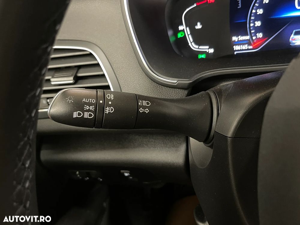 Renault Megane TCe EDC Intens - 25