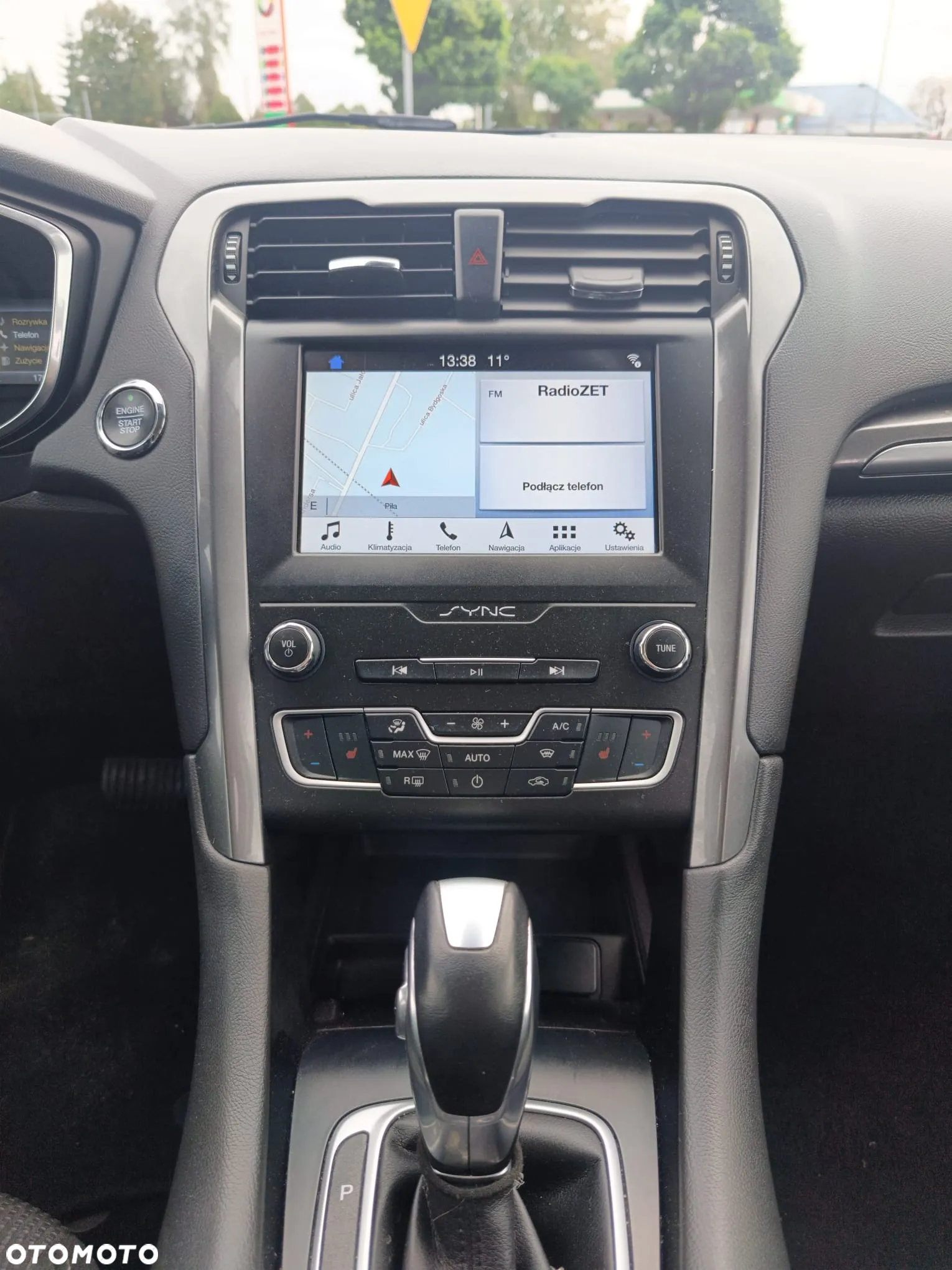 Ford Mondeo 2.0 Hybrid Titanium - 12