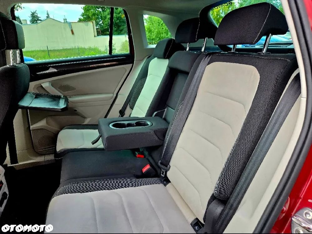 Volkswagen Tiguan 2.0 TDI SCR 4MOTION DSG Highline - 29